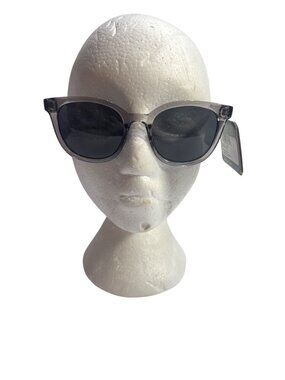 Foster Grant Womens Polarized Sunglasses Smoke Gray Frame Classic Style